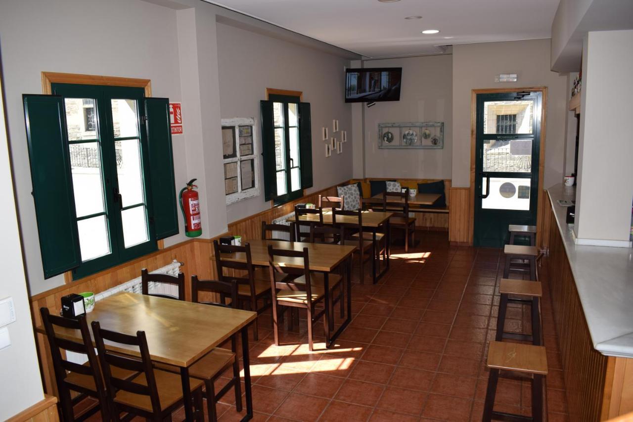 Hostel Tras Do Convento Samos Zewnętrze zdjęcie