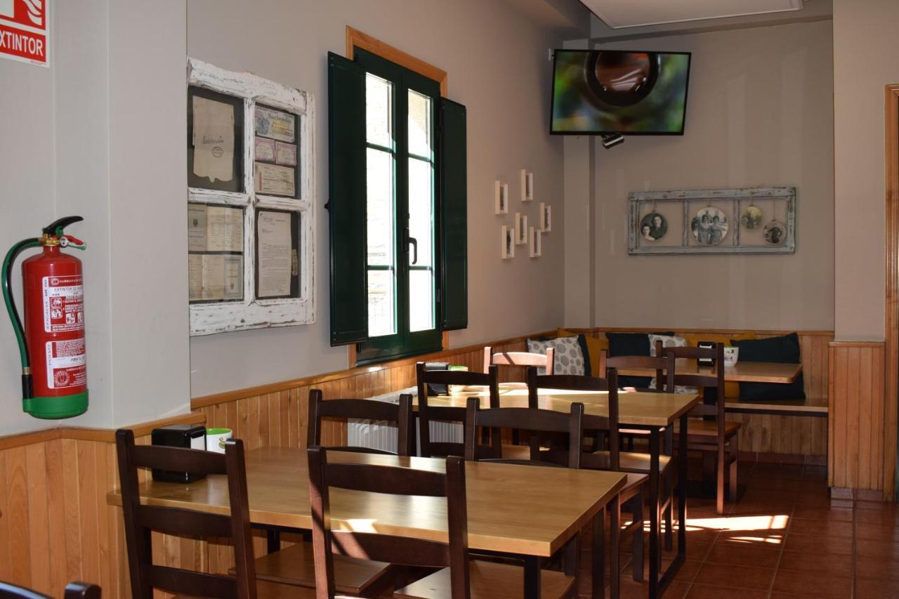 Hostel Tras Do Convento Samos Zewnętrze zdjęcie